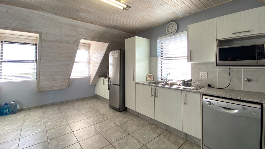 6 Bedroom Property for Sale in Dwarskersbos Western Cape